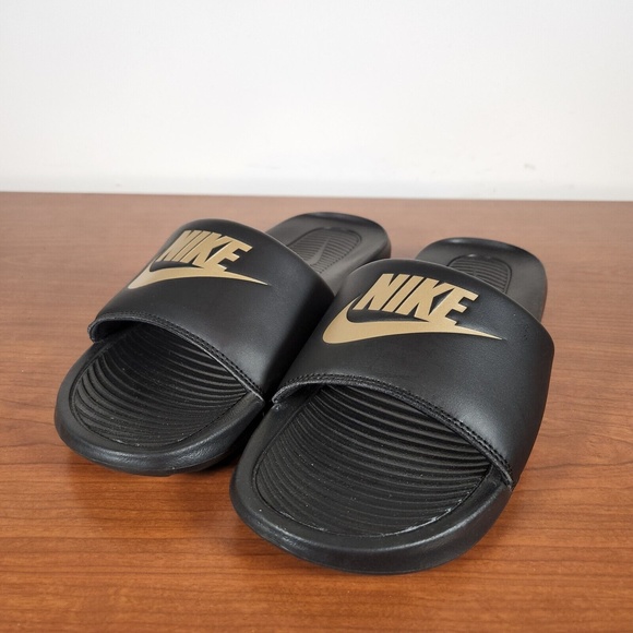 Nike | Shoes | Nike Victori One Slides 